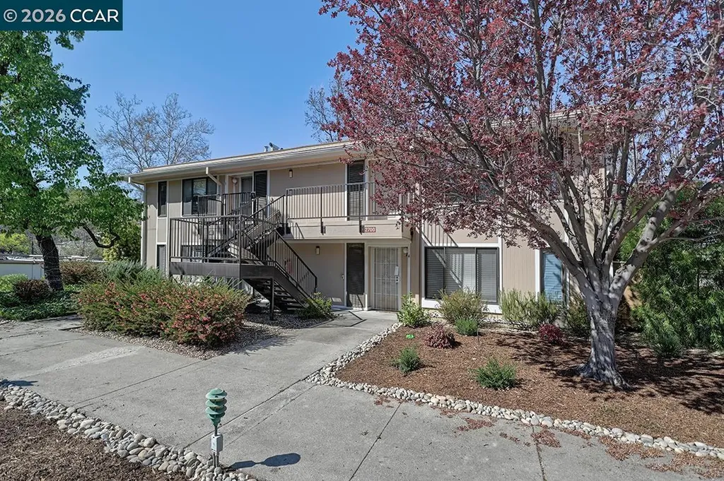 2700 Tice Creek Drive Walnut Creek CA 94595