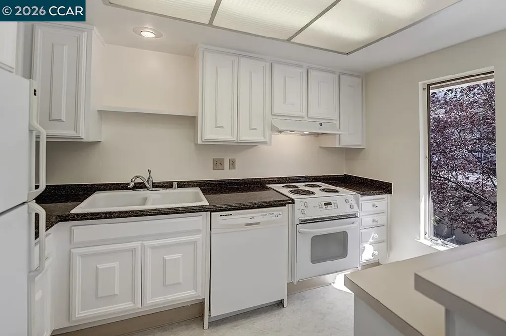 2700 Tice Creek Drive Walnut Creek CA 94595