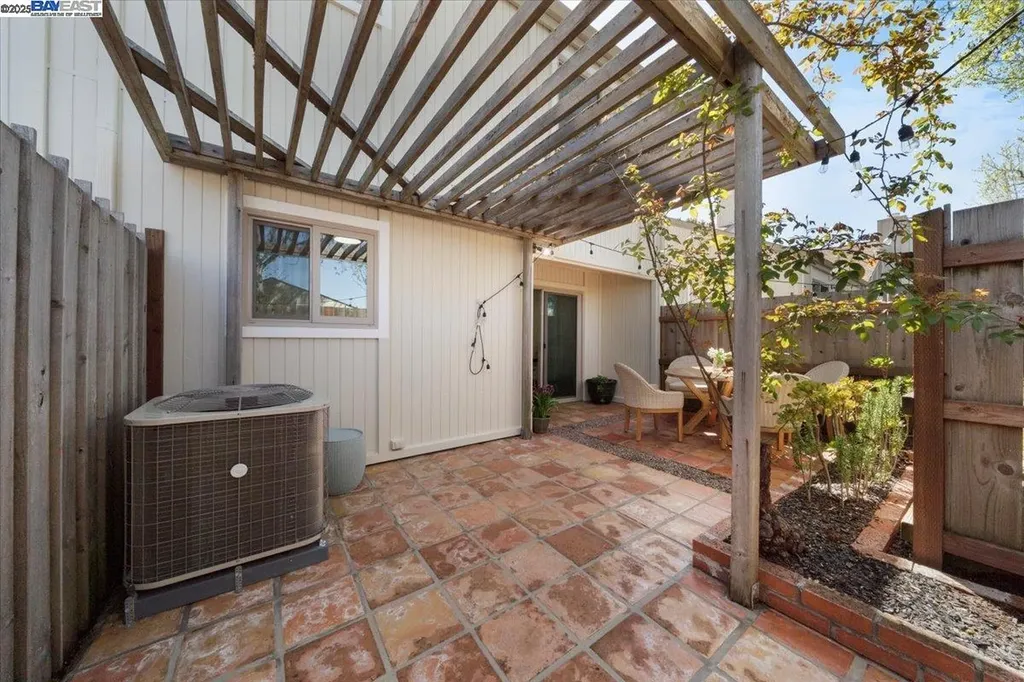 427 Chalda Way Moraga CA 94556