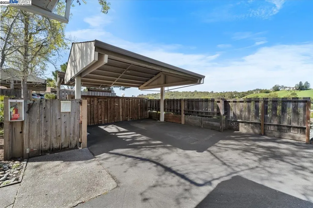 427 Chalda Way Moraga CA 94556