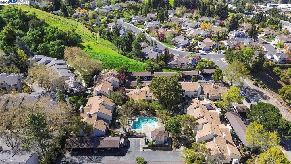 427 Chalda Way Moraga CA 94556