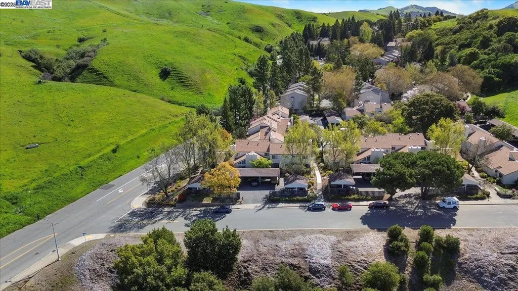 427 Chalda Way Moraga CA 94556