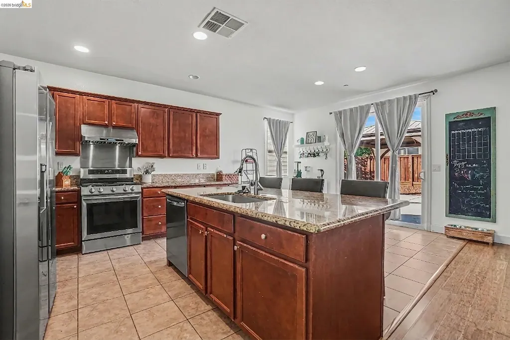 618 Poplar Court Oakley CA 94561