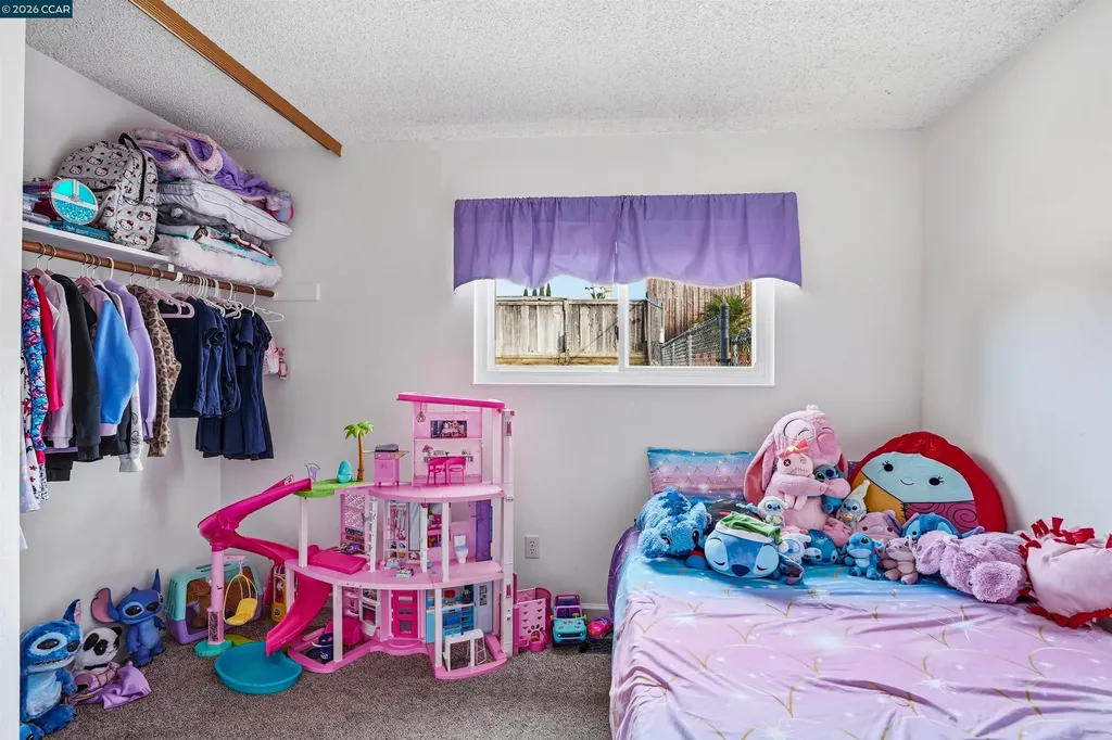 368 Atherton Avenue Pittsburg CA 94565