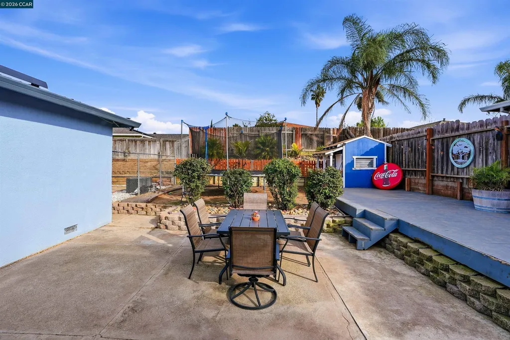 368 Atherton Avenue Pittsburg CA 94565