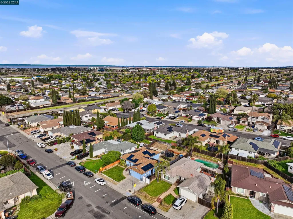 368 Atherton Avenue Pittsburg CA 94565