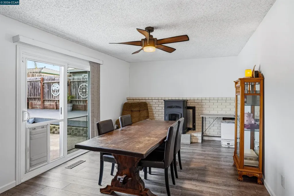 368 Atherton Avenue Pittsburg CA 94565