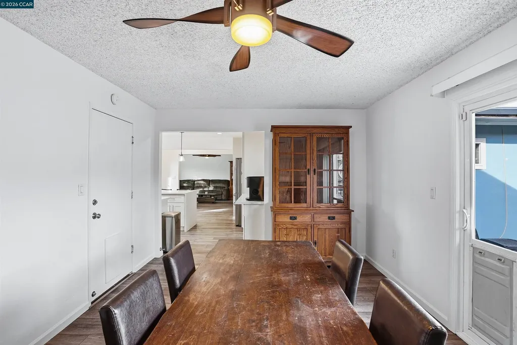 368 Atherton Avenue Pittsburg CA 94565