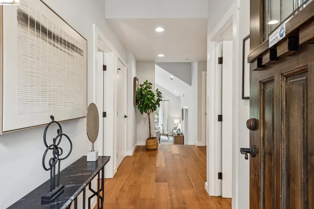3424 Richmond Boulevard Oakland CA 94611