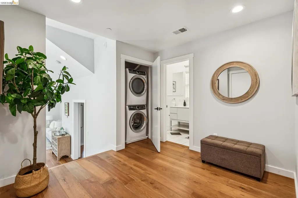 3424 Richmond Boulevard Oakland CA 94611