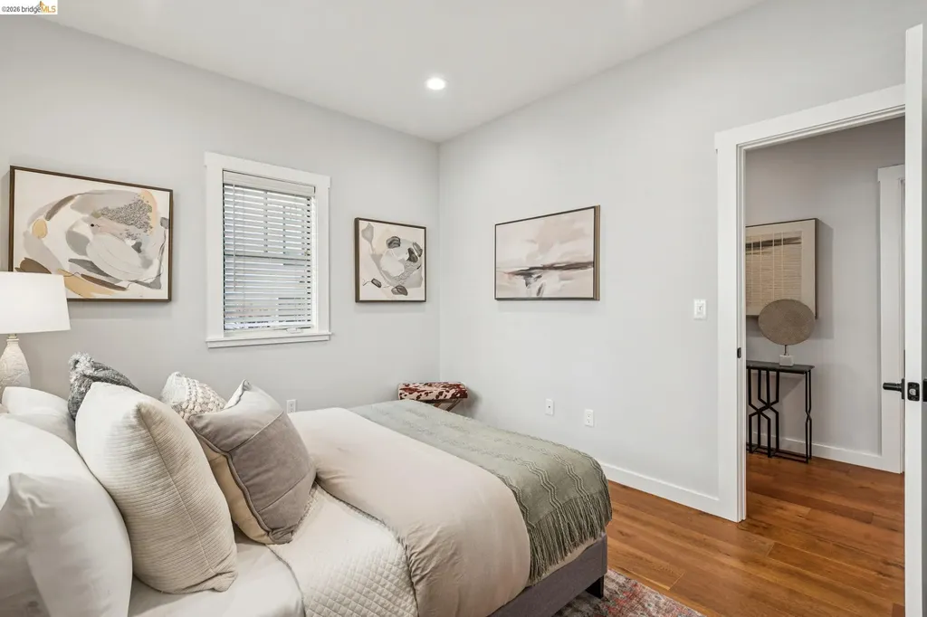 3424 Richmond Boulevard Oakland CA 94611