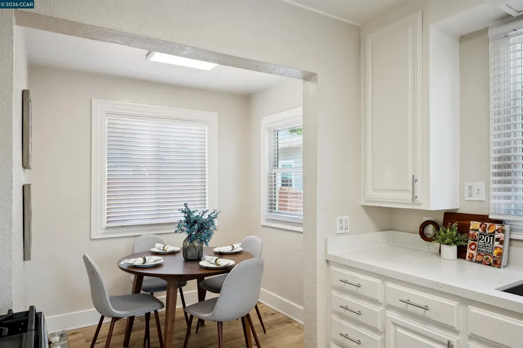 7700 Garfield Avenue Oakland CA 94605