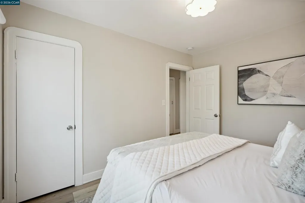 7700 Garfield Avenue Oakland CA 94605