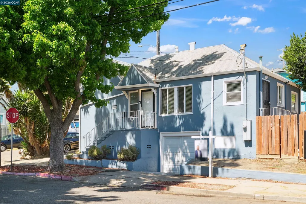7700 Garfield Avenue Oakland CA 94605