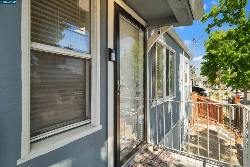 7700 Garfield Avenue Oakland CA 94605