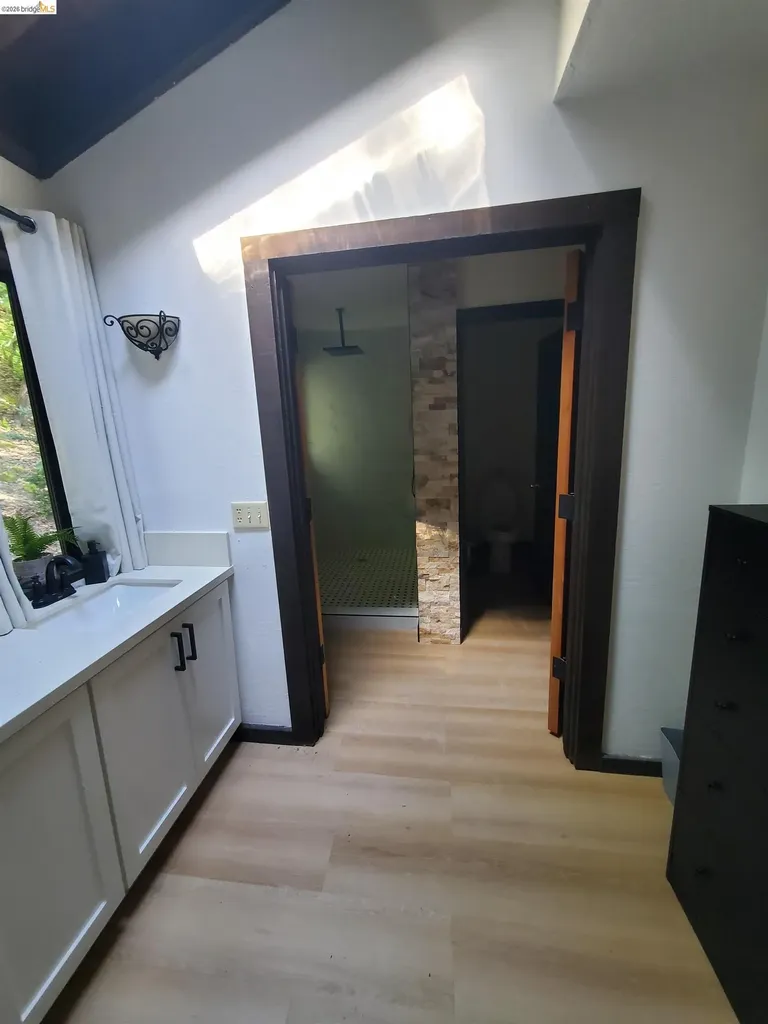 90 Devin Drive Moraga CA 94556