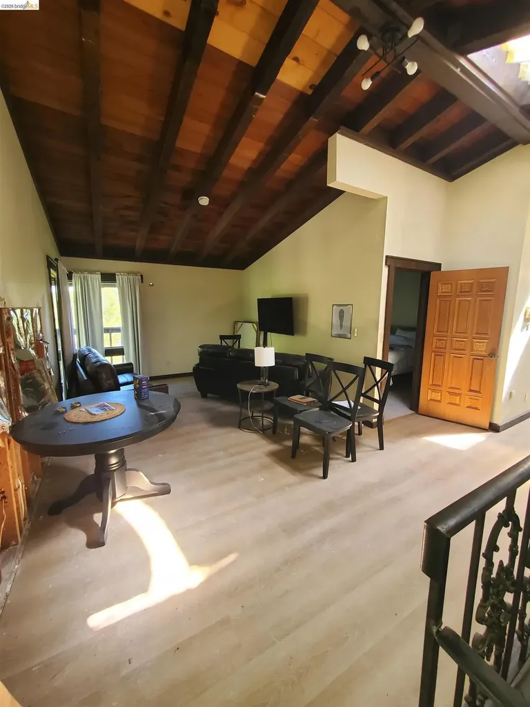 90 Devin Drive Moraga CA 94556