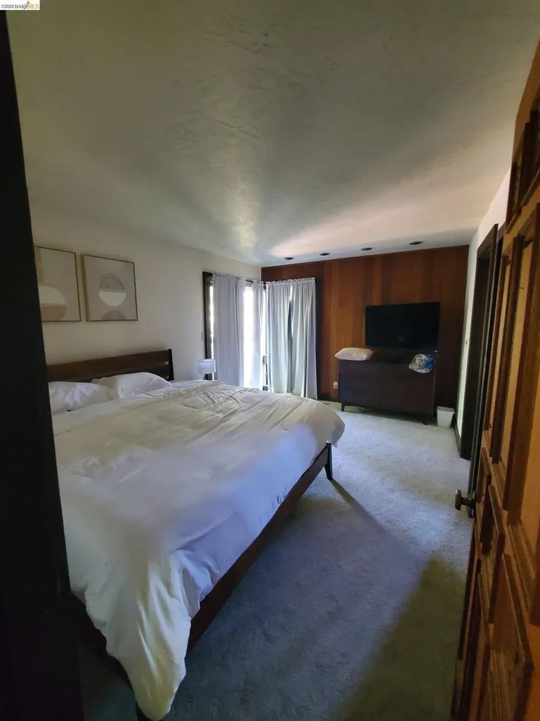 90 Devin Drive Moraga CA 94556