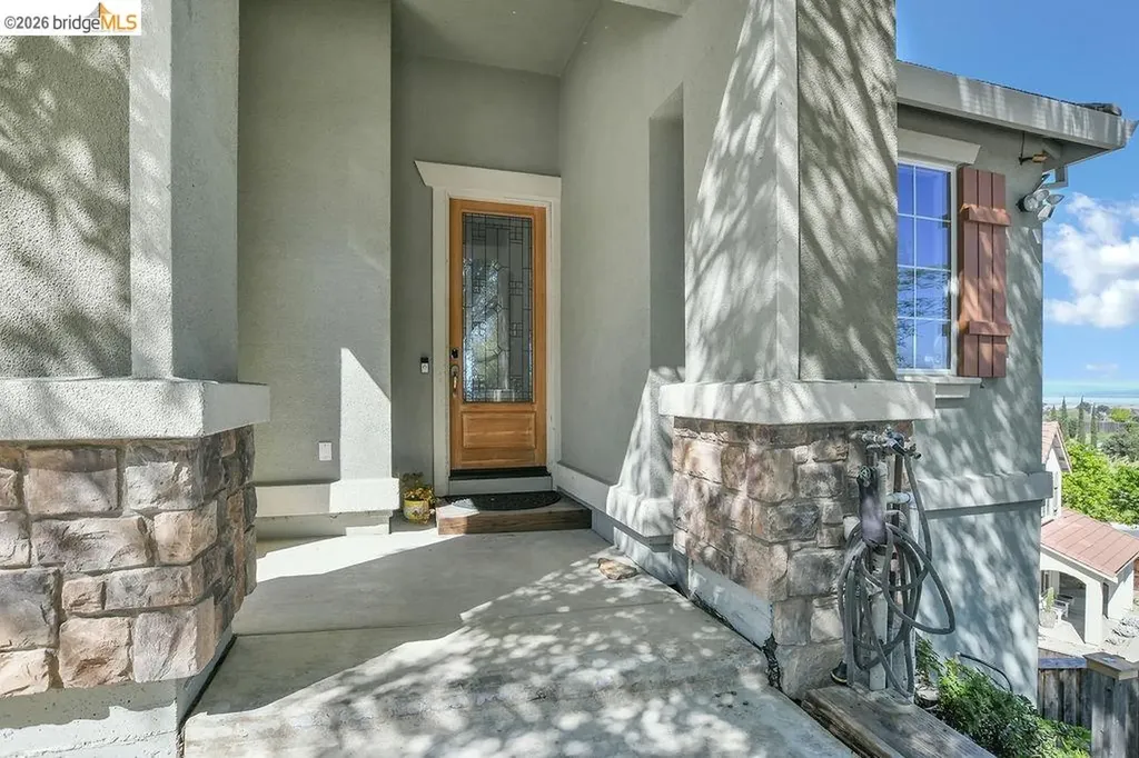 115 Delta Vista Lane Pittsburg CA 94565