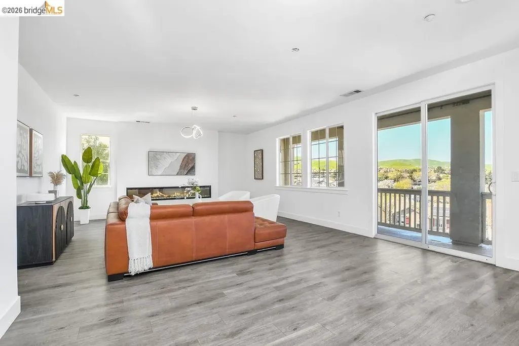 115 Delta Vista Lane Pittsburg CA 94565