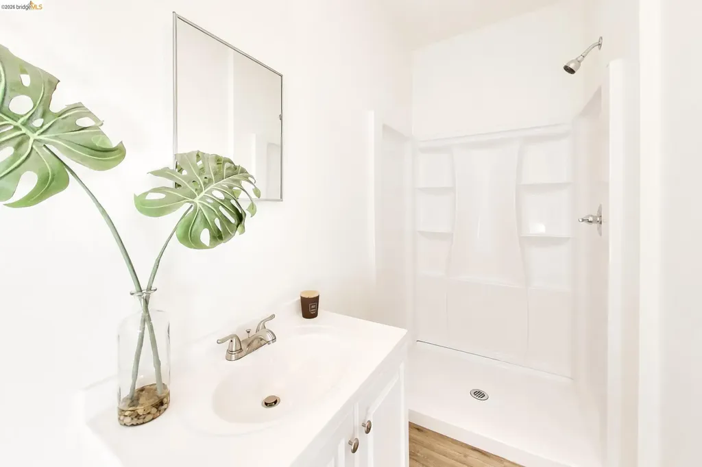 1978 Rosedale Avenue Oakland CA 94601