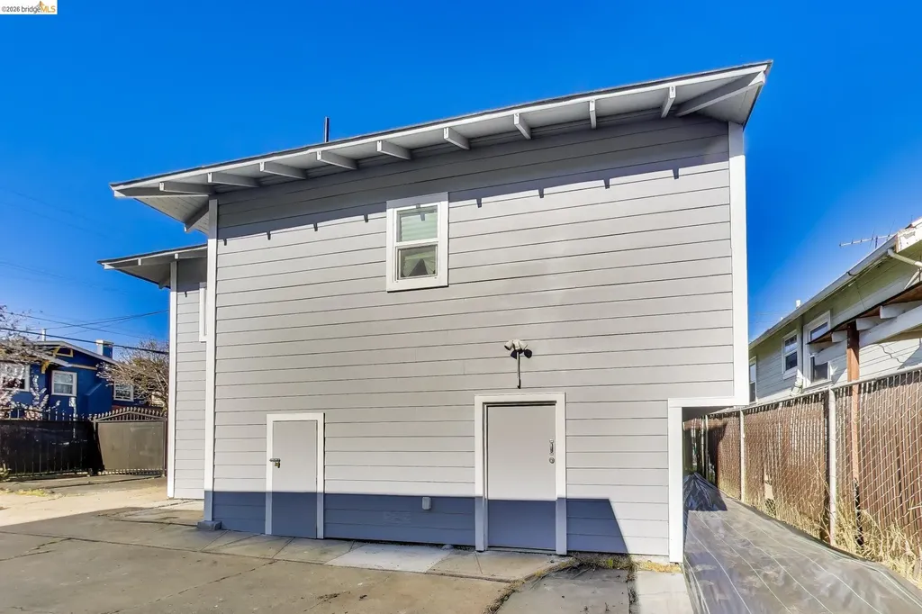 1978 Rosedale Avenue Oakland CA 94601