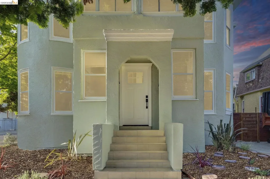 1238 12th Street Oakland CA 94607