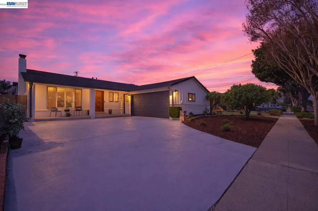 24839 Townsend Avenue Hayward CA 94544