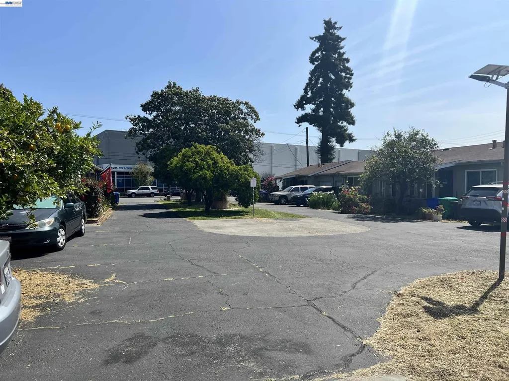 21335 Hathaway Avenue Hayward CA 94541