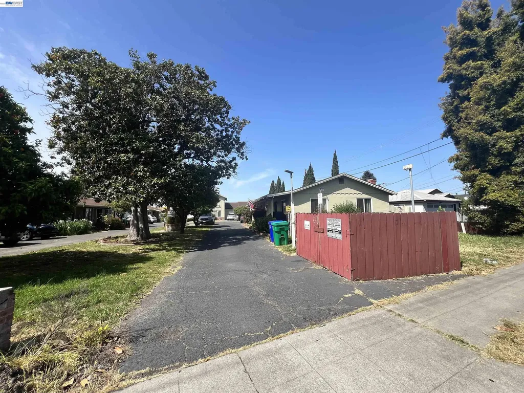 21335 Hathaway Avenue Hayward CA 94541