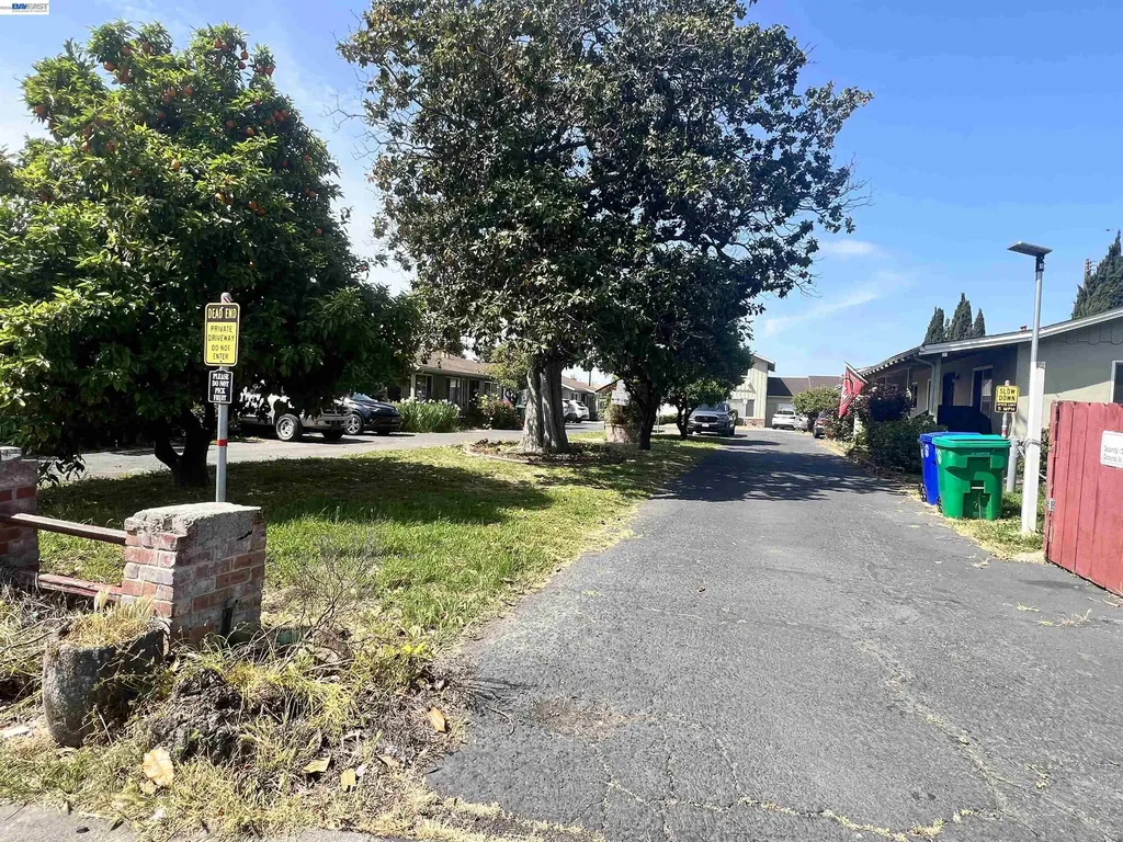21335 Hathaway Avenue Hayward CA 94541