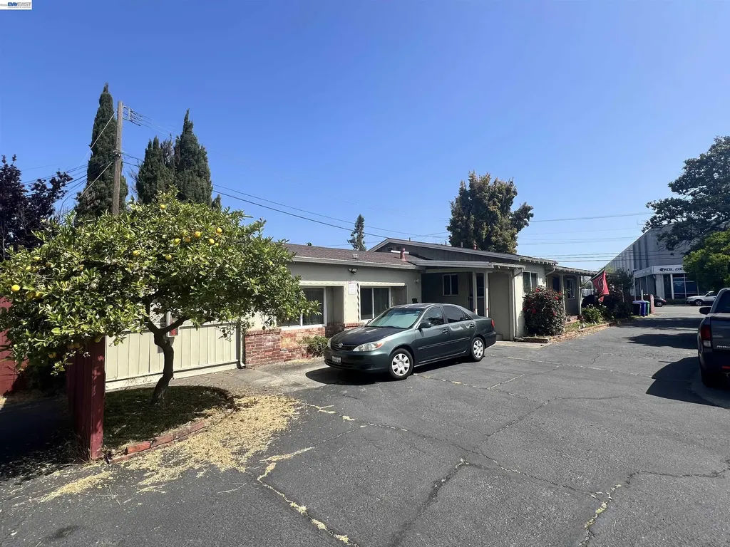 21335 Hathaway Avenue Hayward CA 94541