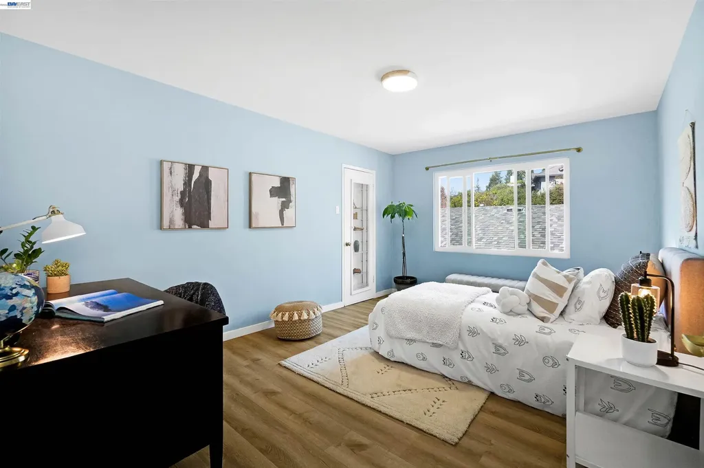 18522 Madison Avenue Castro Valley CA 94546