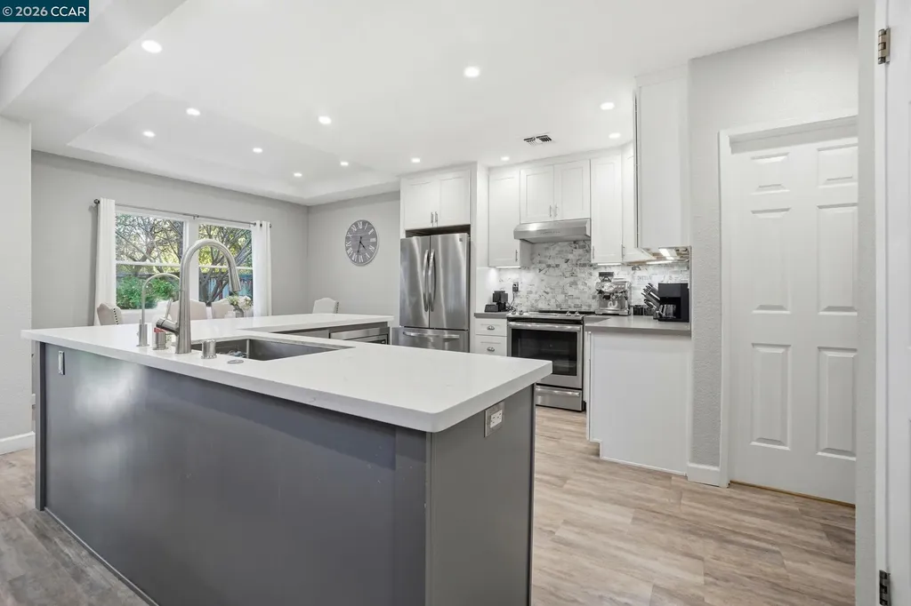 249 Stranahan Circle Clayton CA 94517