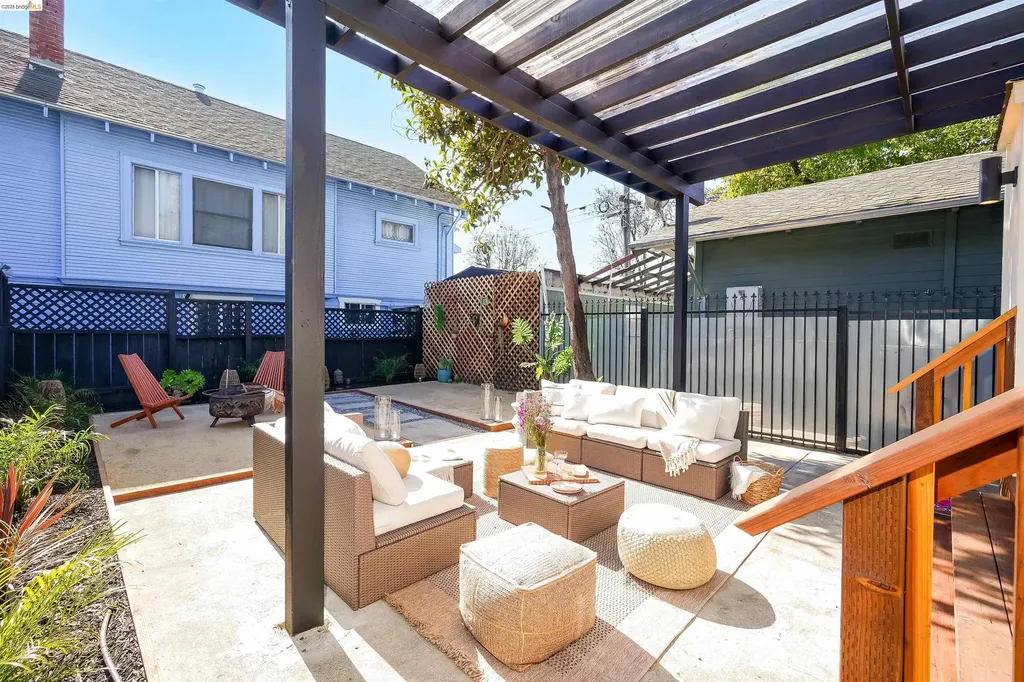 3654 39th Avenue Oakland CA 94619