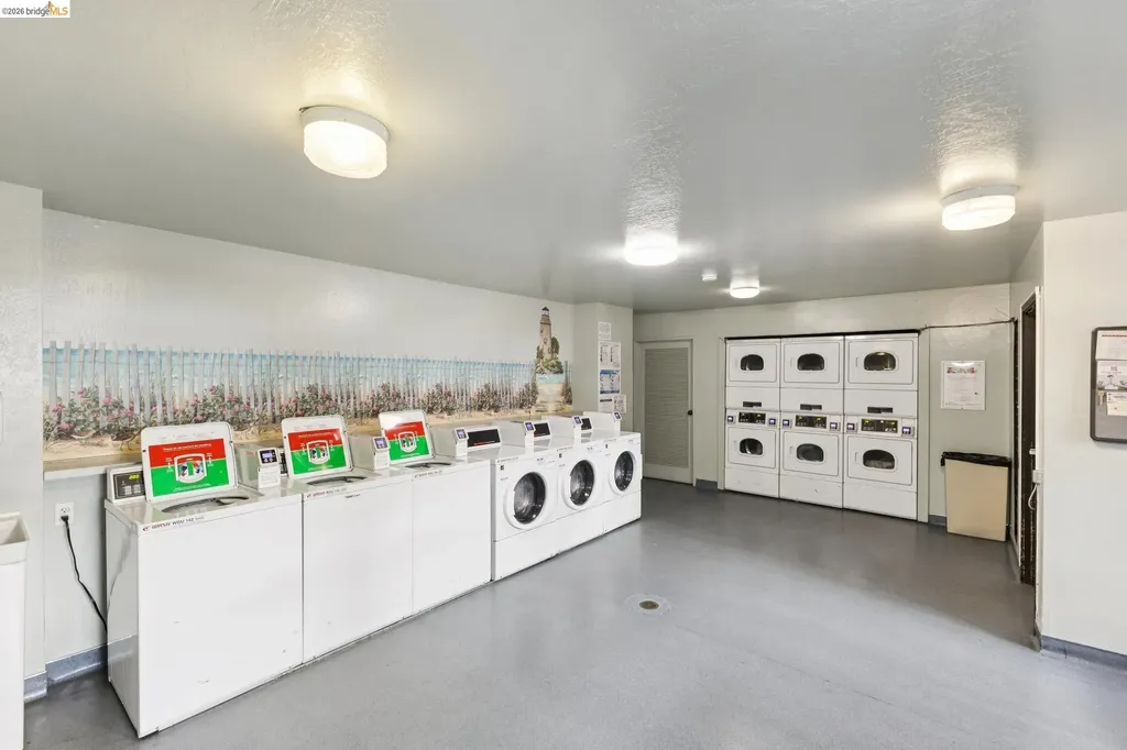 5 Embarcadero Oakland CA 94607