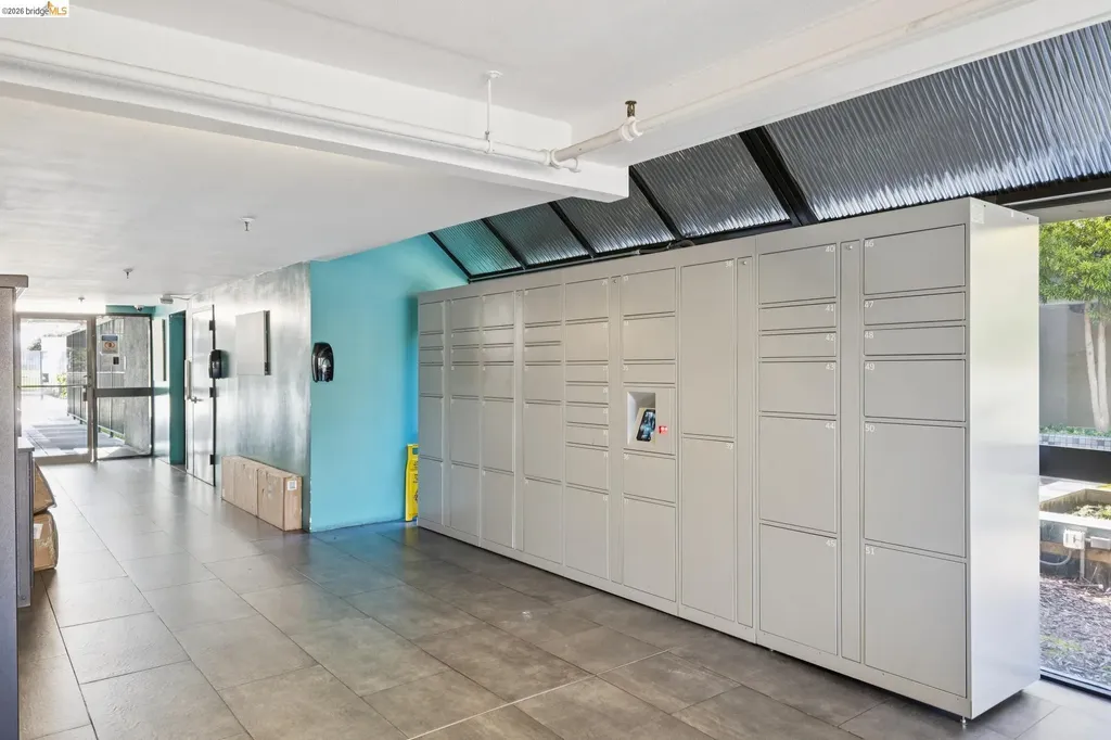 5 Embarcadero Oakland CA 94607