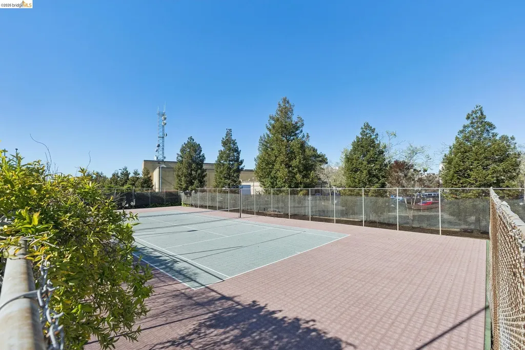 5 Embarcadero Oakland CA 94607