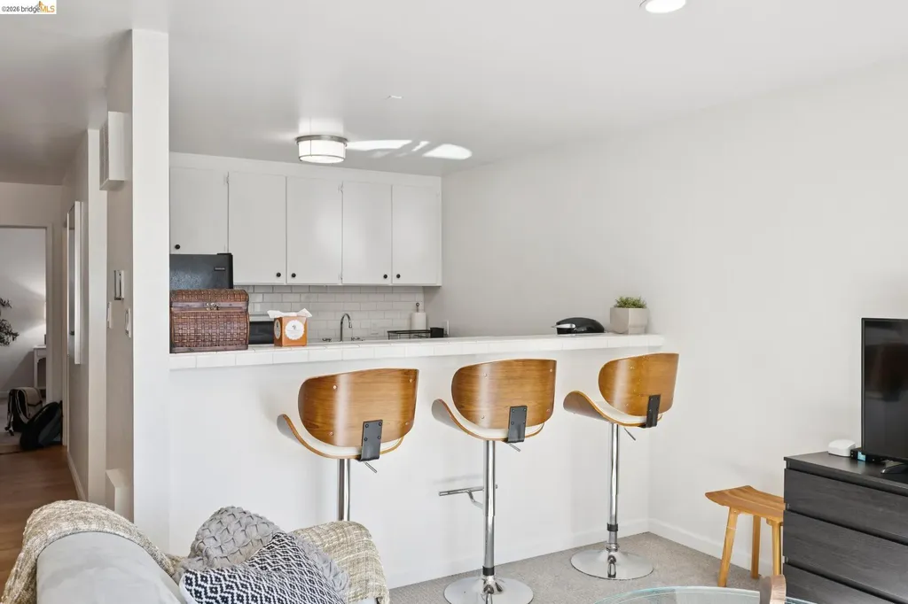 5 Embarcadero Oakland CA 94607