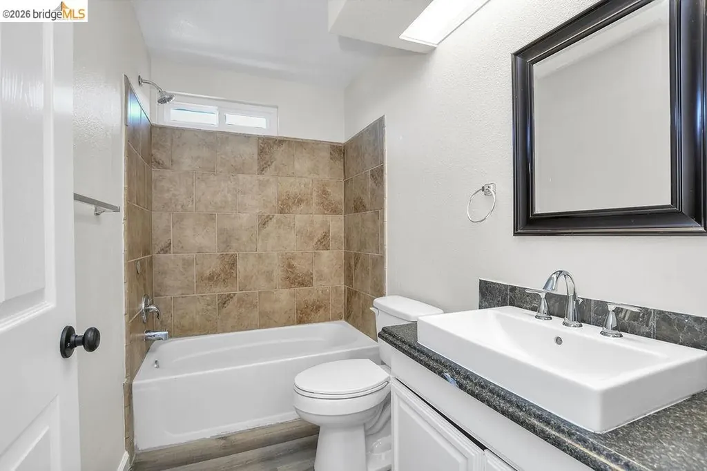 1210 Quail Valley Run Oakley CA 94561