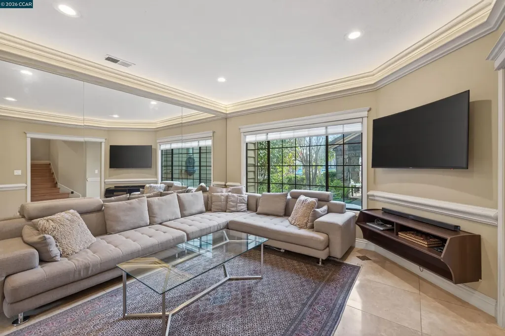 490 Eagle Valley Way Danville CA 94506
