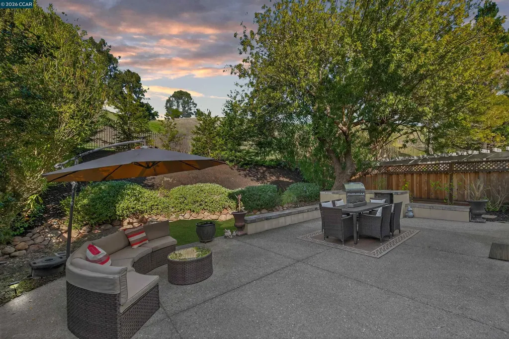 490 Eagle Valley Way Danville CA 94506
