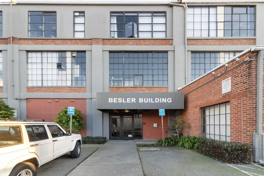 4053 Harlan Street Emeryville CA 94608