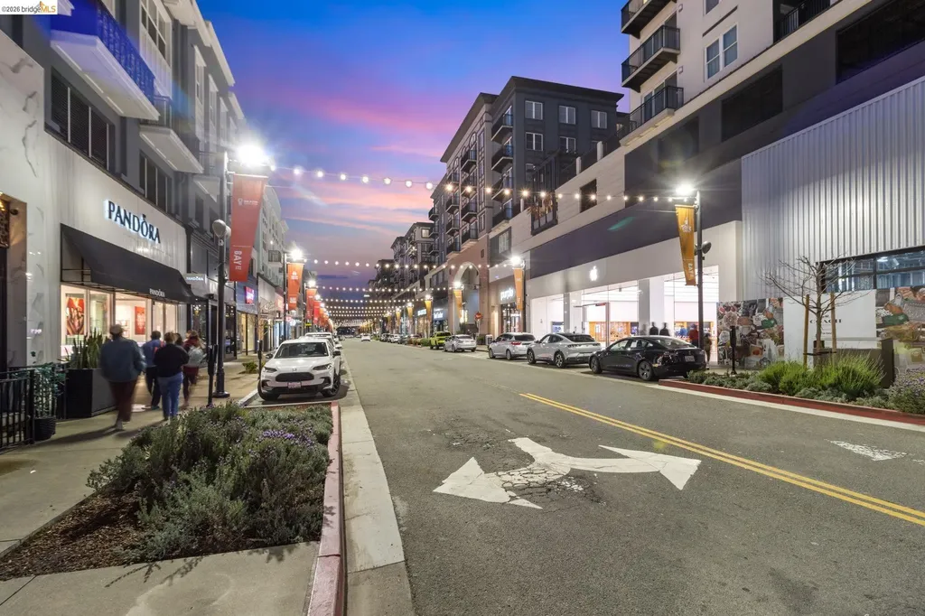 4053 Harlan Street Emeryville CA 94608