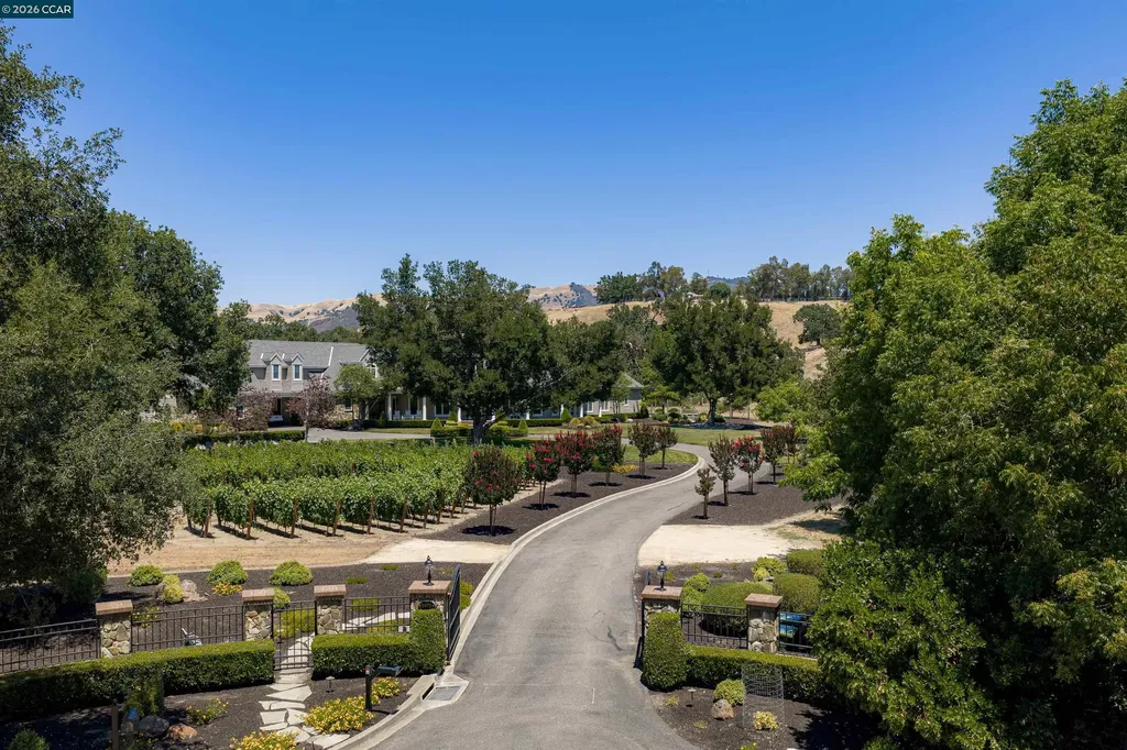 5401 Penny Lane Danville CA 94506