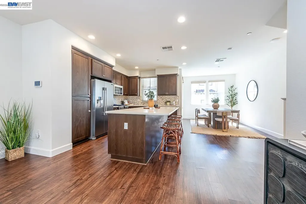 33479 Alvarado Niles Road Union City CA 94587