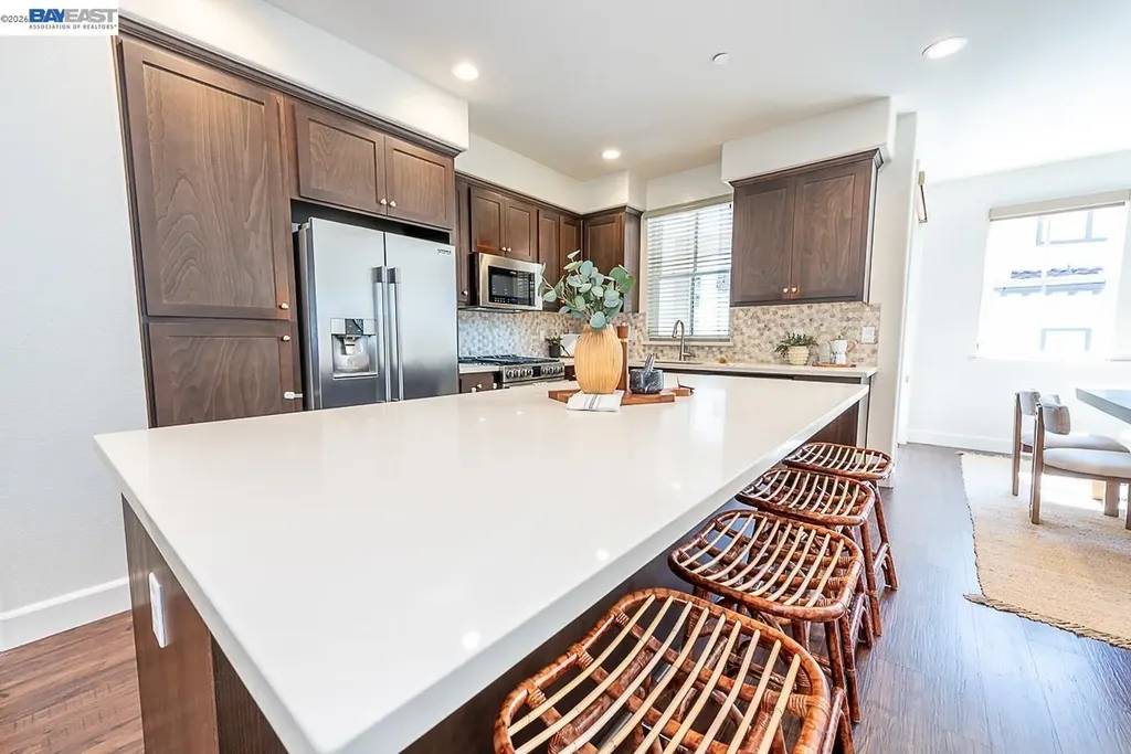 33479 Alvarado Niles Road Union City CA 94587