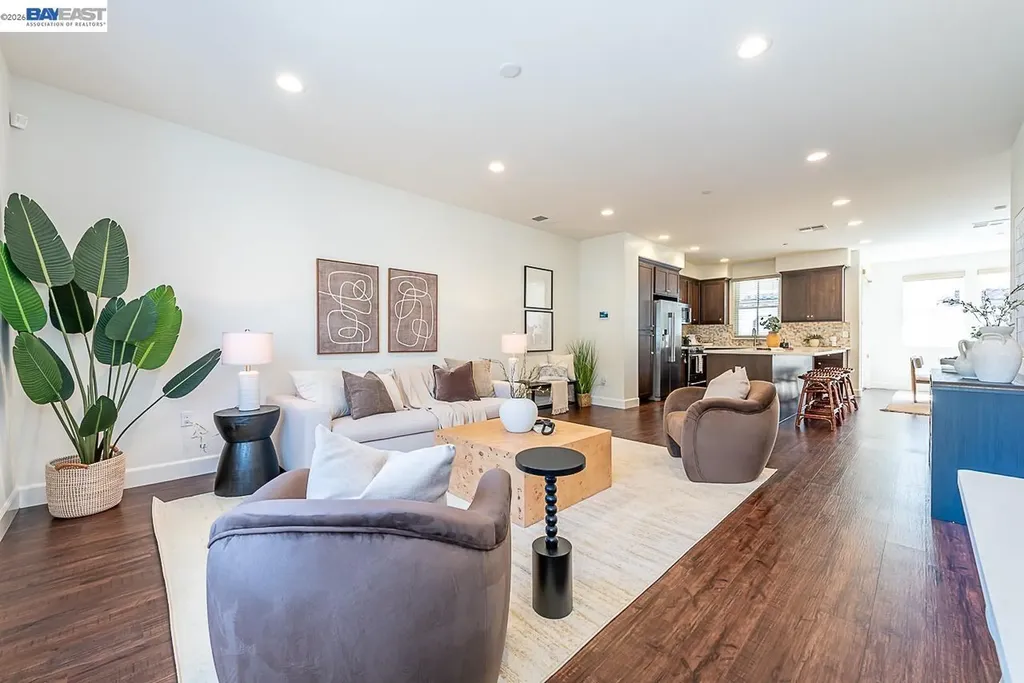 33479 Alvarado Niles Road Union City CA 94587