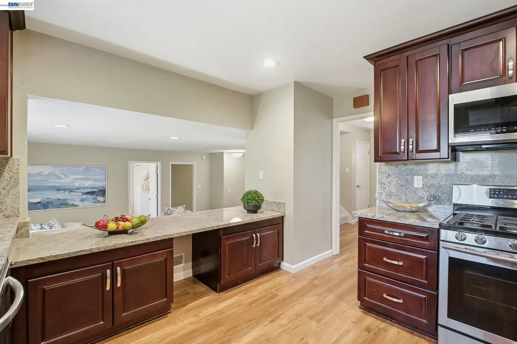 595 Seville Place Fremont CA 94539