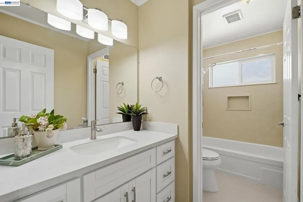 595 Seville Place Fremont CA 94539